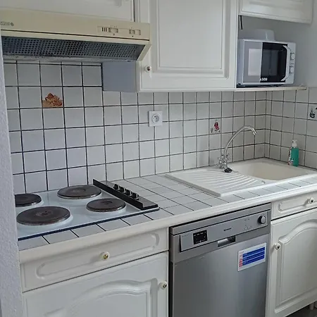 A2pasdumarche Apartment *